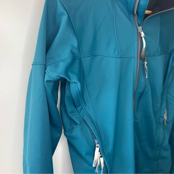 GO Lite Women’s Teal Soft Shell Fleece Lined Wind stopper Jacket Small Outdoor - Picture 6 of 10